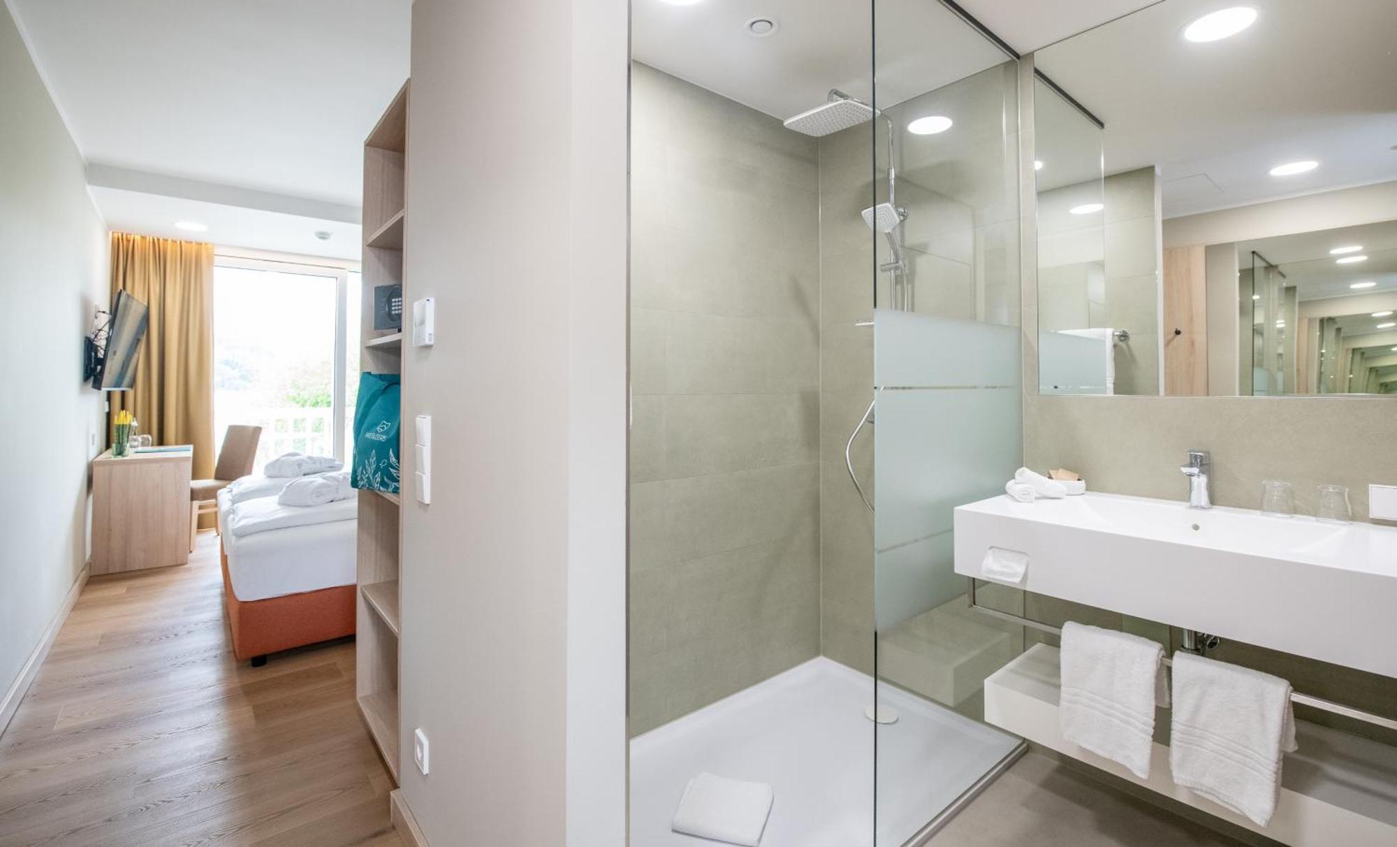 Werzers Seehotel Wallerwirt Techelsberg Екстериор снимка